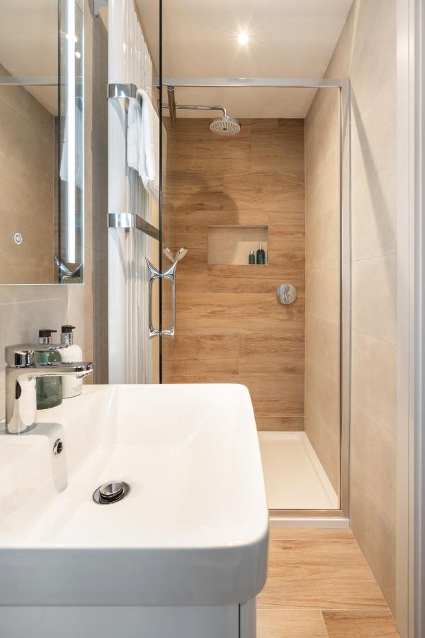 The Orchard, 5 Star Luxury Accommodation 뉴캐슬 외부 사진
